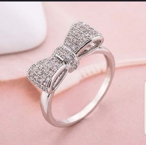 Sterling silver bow ring